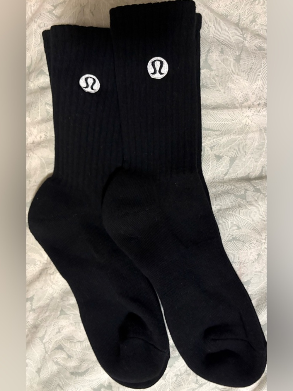 NWOT 2 pairs lululemon athletica Black Ribbed Crew Socks with White Logo
